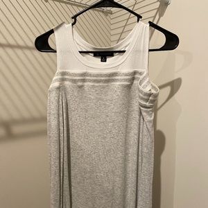 INC 👚 - Medium Sweater